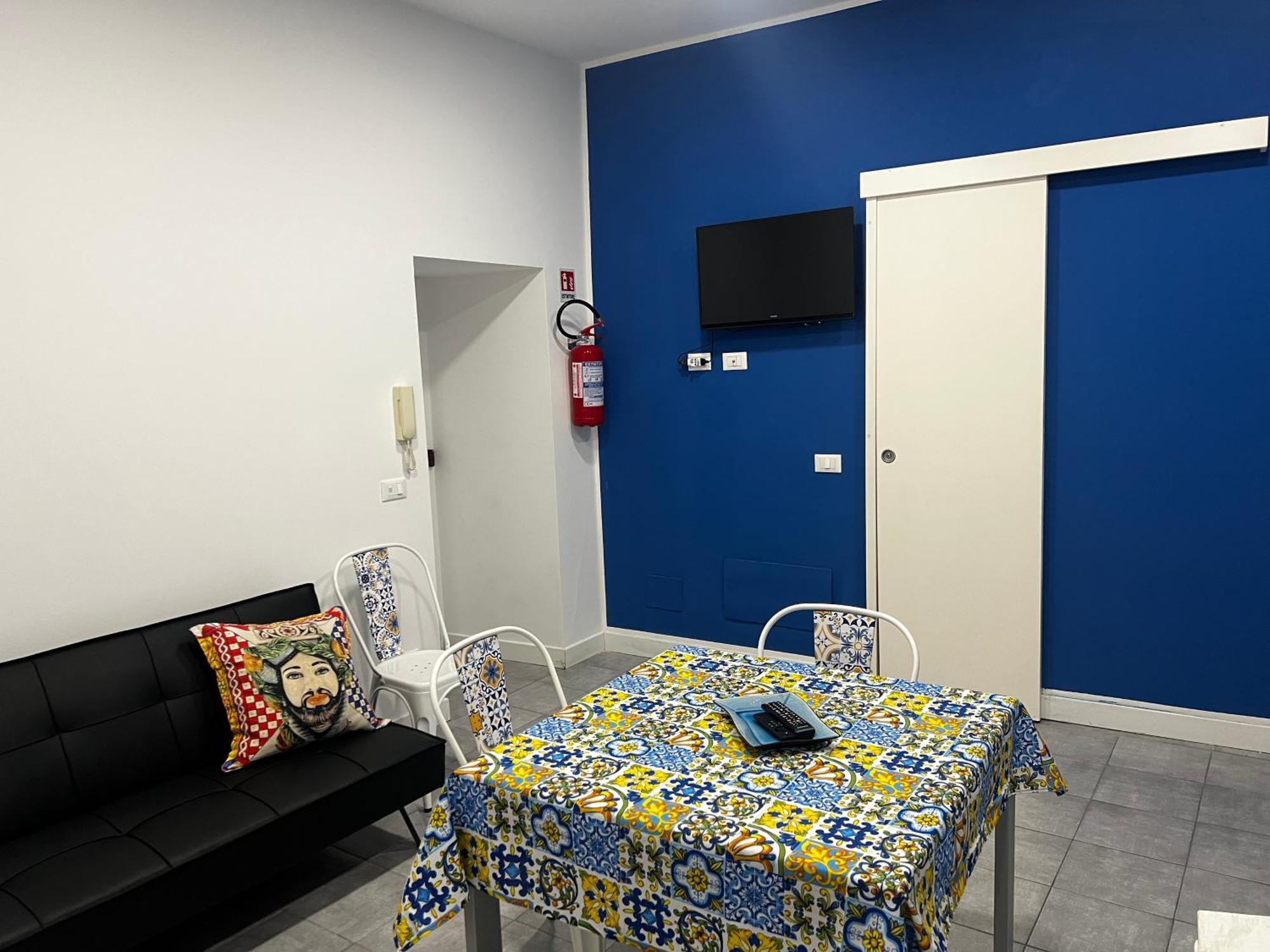 Ferienwohnung Maqueda Vibes Palermo Exterior foto