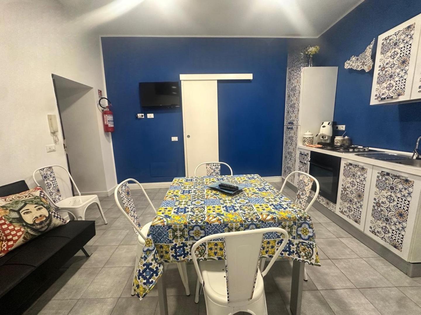 Ferienwohnung Maqueda Vibes Palermo Exterior foto